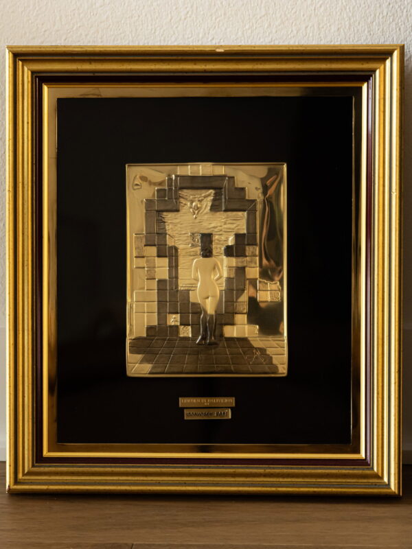 Salvador Dalí – Lincoln in Dalivision (Gold Bas-Relief), circa 1975–1979