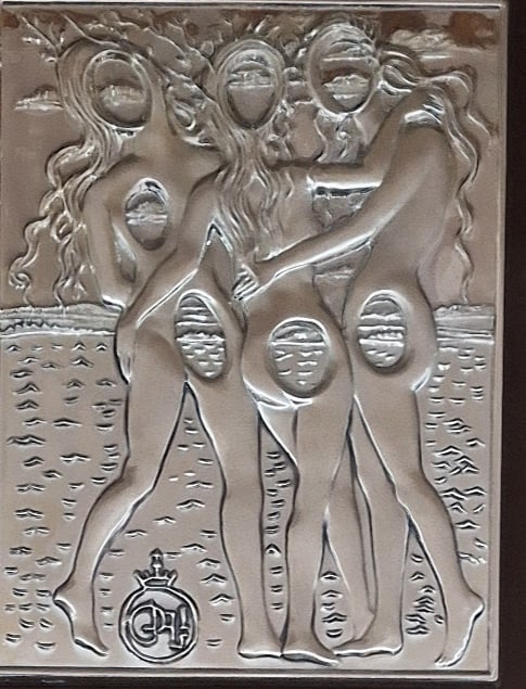 lot29 Salvador Dalí – Christ of Saint John of the Cross (Platinum Bas-Relief Plaque)